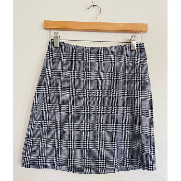 Must Have Women's small navy and gray plaid houndstooth pencil mini skirt - Picture 1 of 4